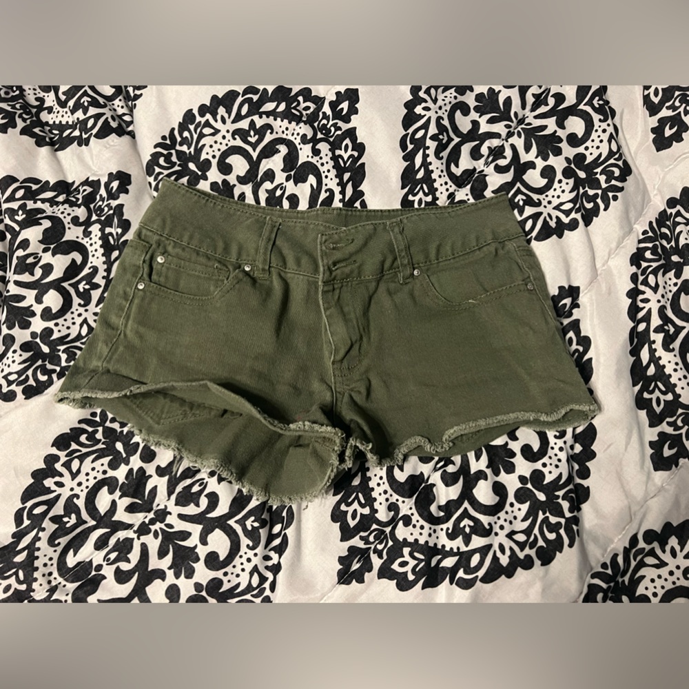 shorty shorts
